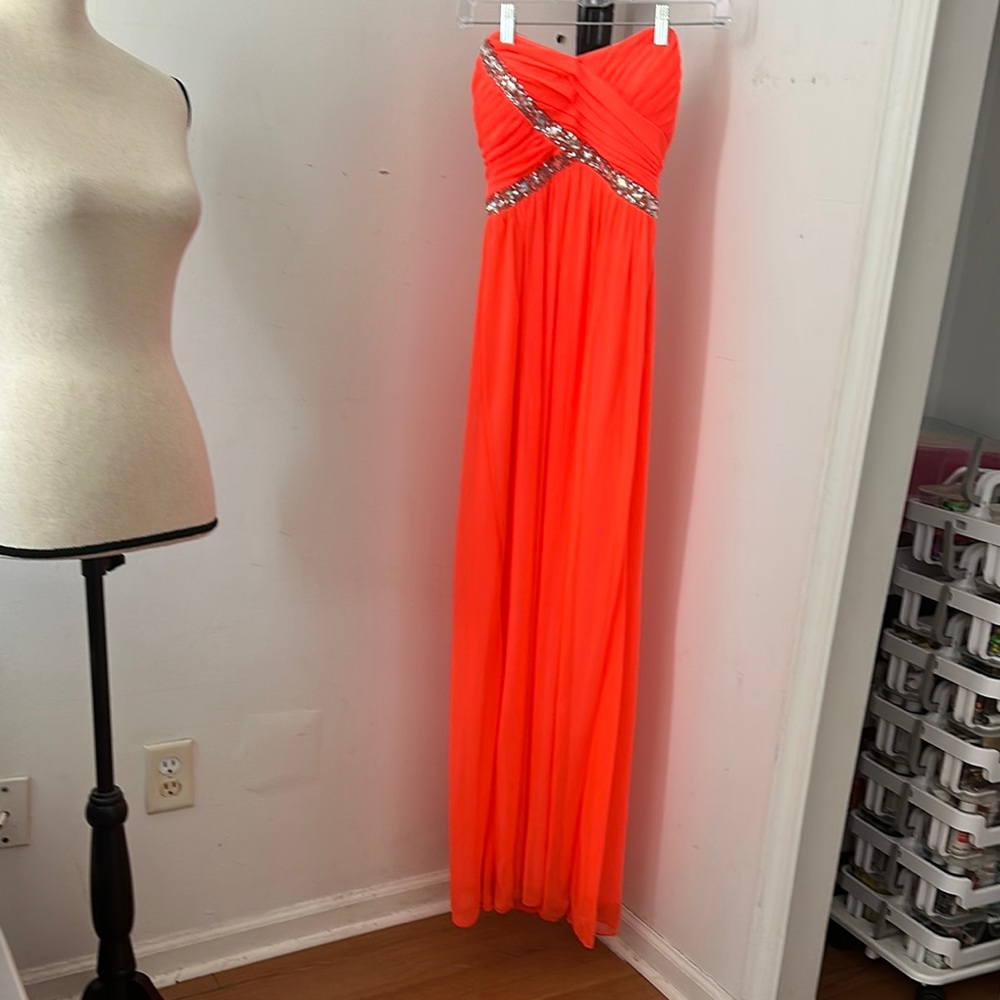 Vibrant Strapless Orange Gown with Sparkling Accents